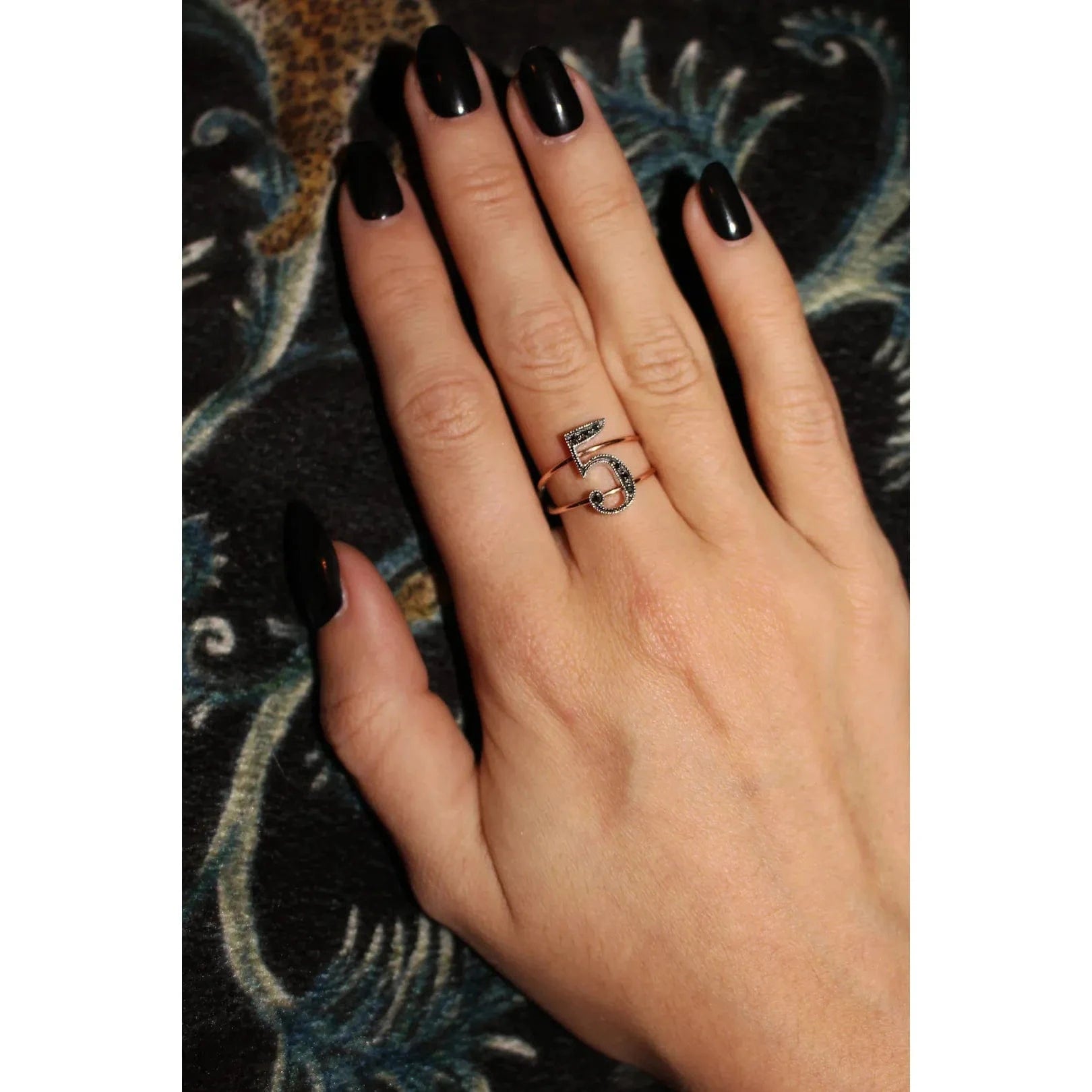 Jessie VE CHARMS Lucky Number 7 Ring