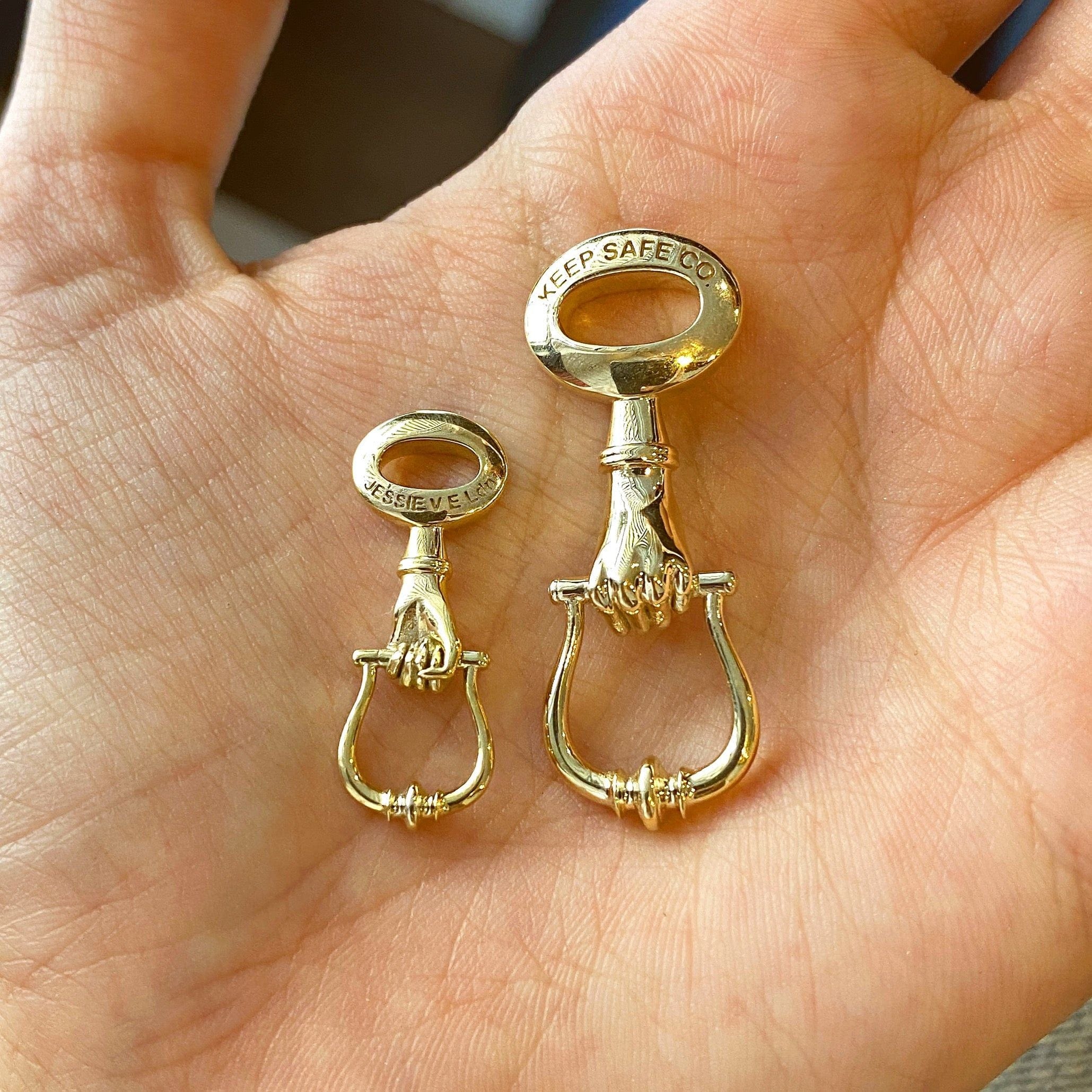 Jessie VE CHARMS Small Keep Safe Co Hand Charm