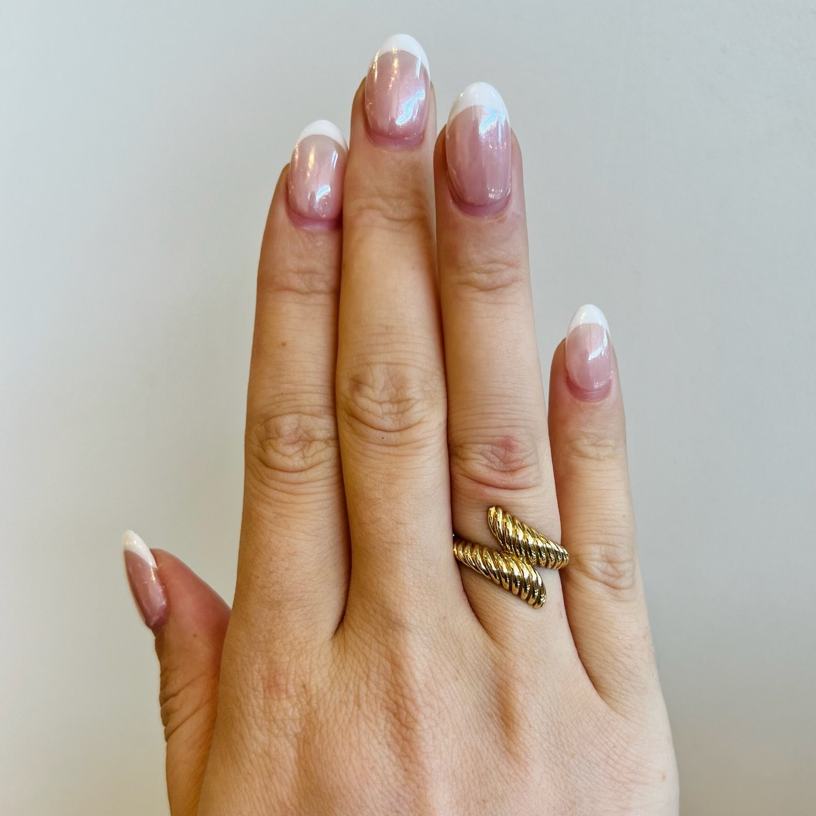 14k Gold Crossover Croissant Ring