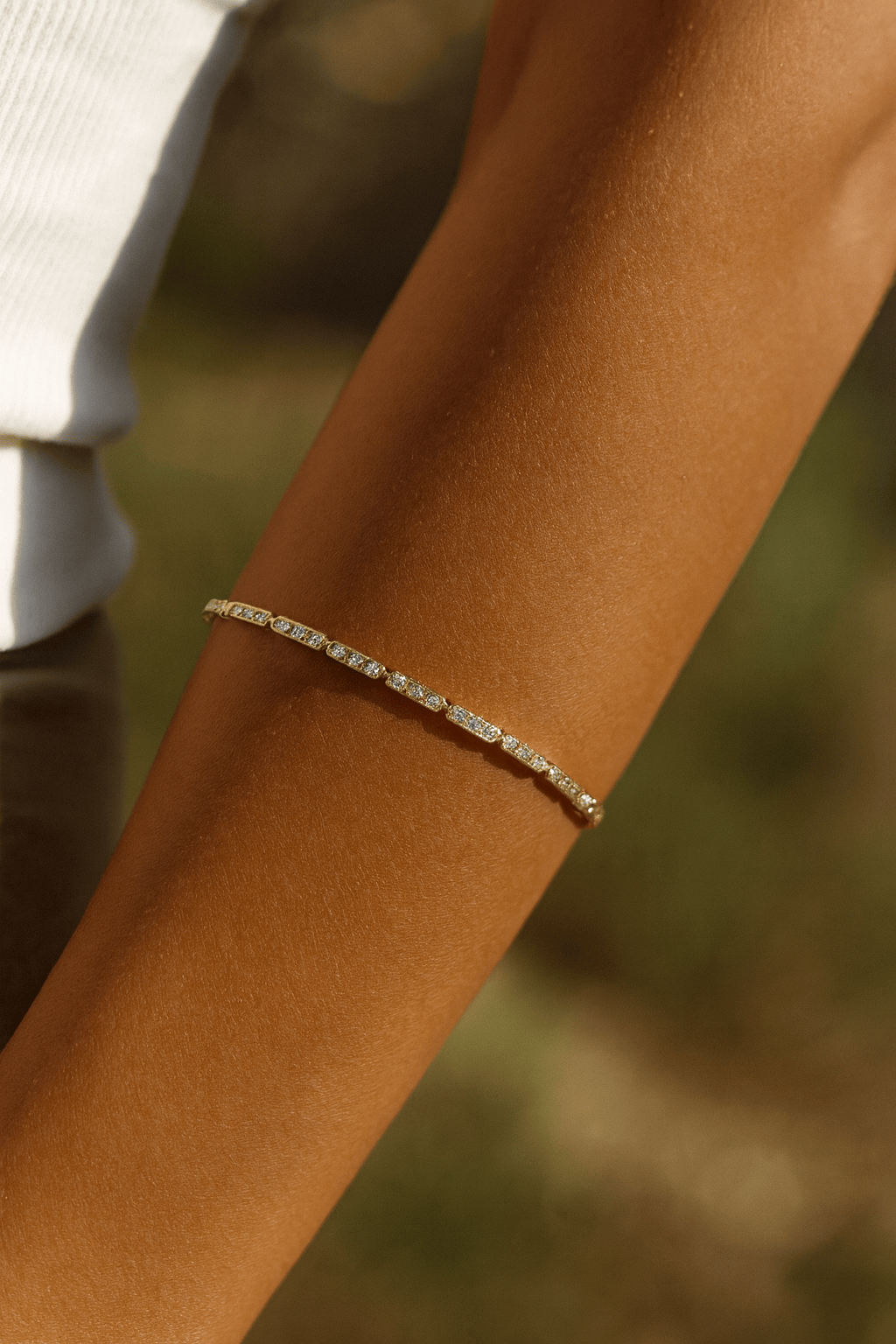 CLA BRACELETS Diamond Station Bangle in 14K Yellow Gold