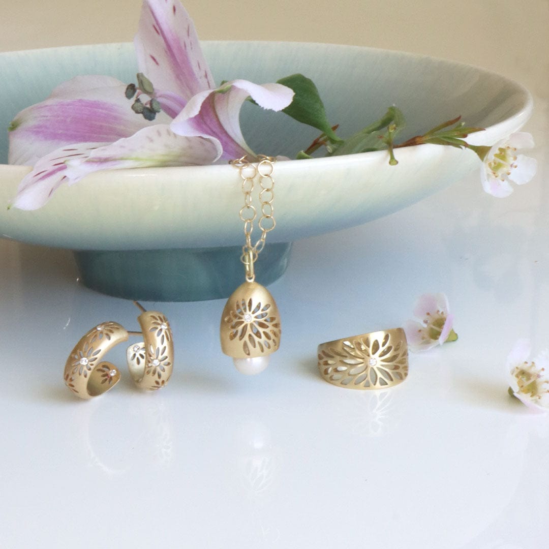 Gwen Barba EARRINGS Aster 18k Gold Hoop Earrings