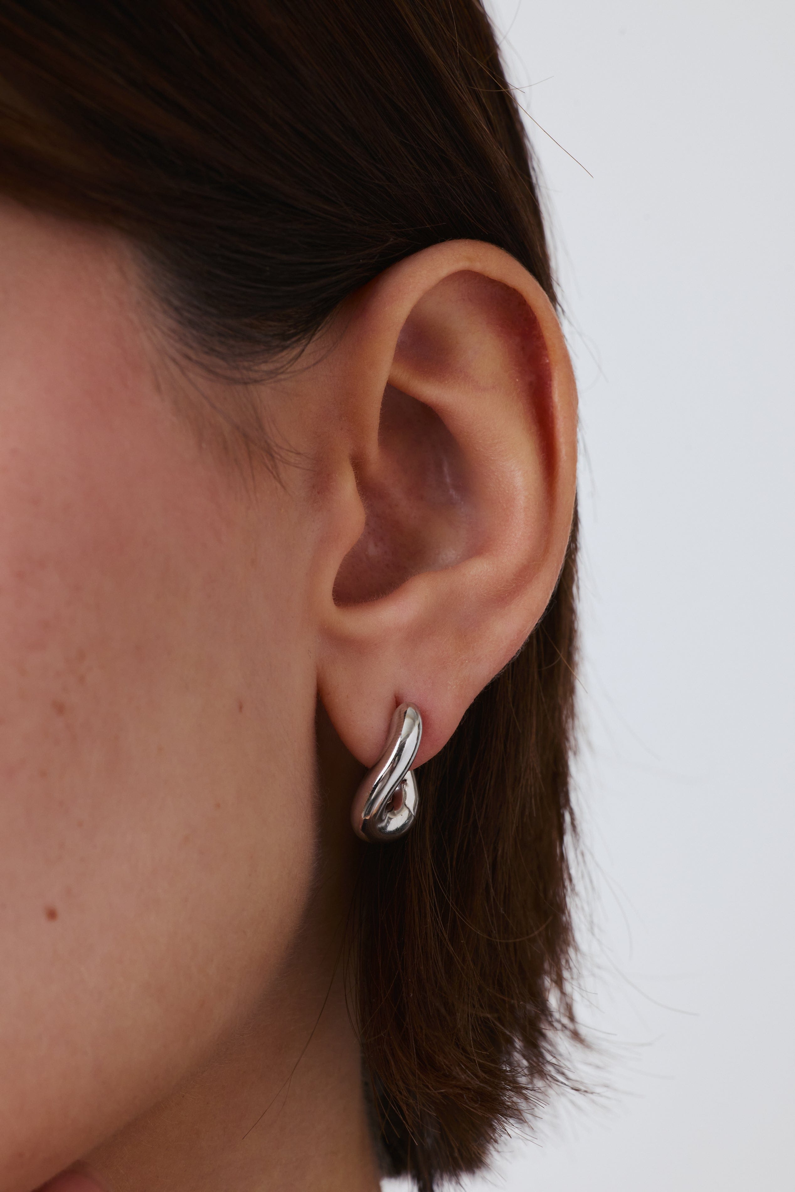 FADE TO BLACK STUDIO EARRINGS Lux Twist Earrings