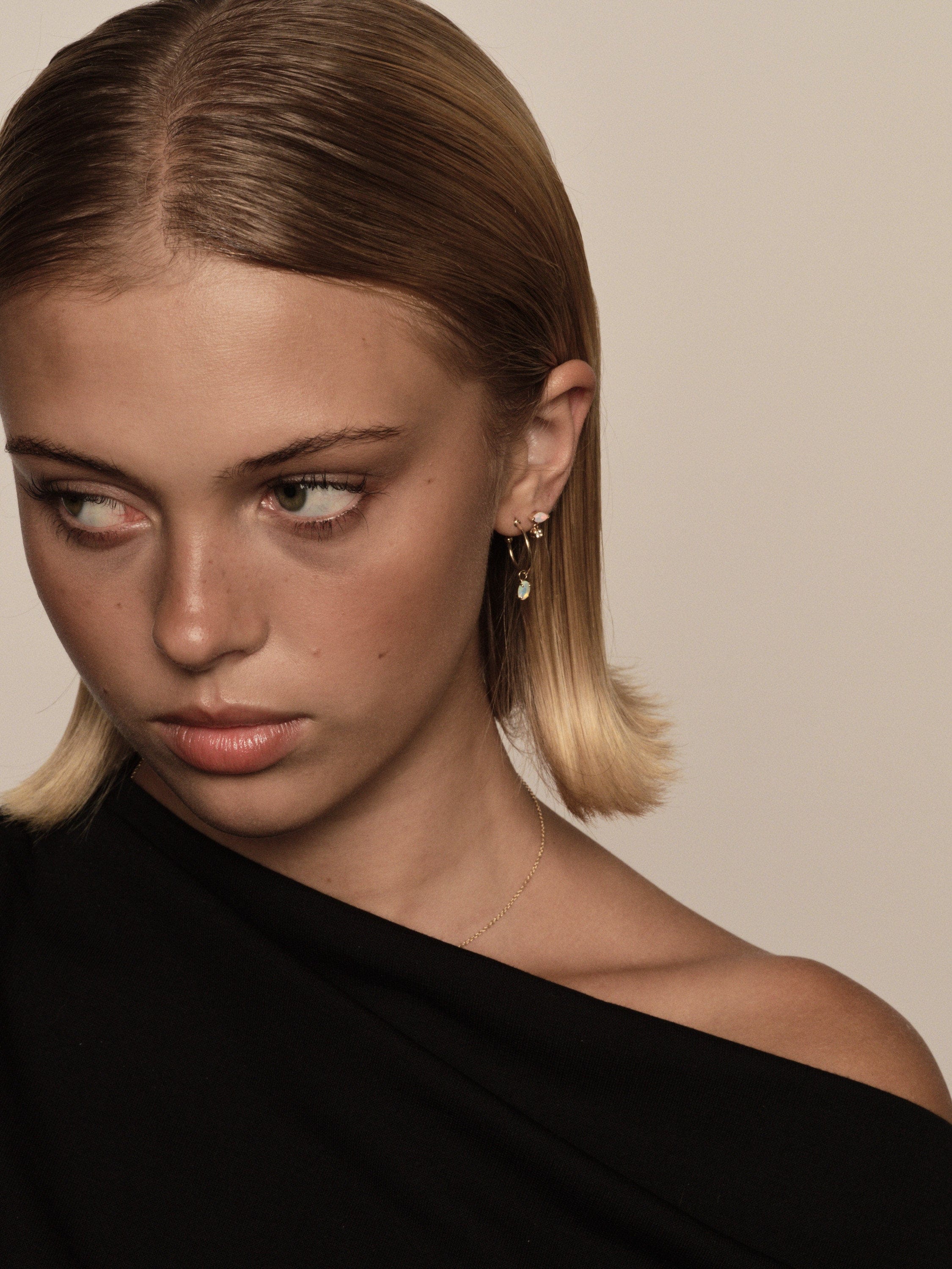 FADE TO BLACK STUDIO EARRINGS Pale Fire Studs