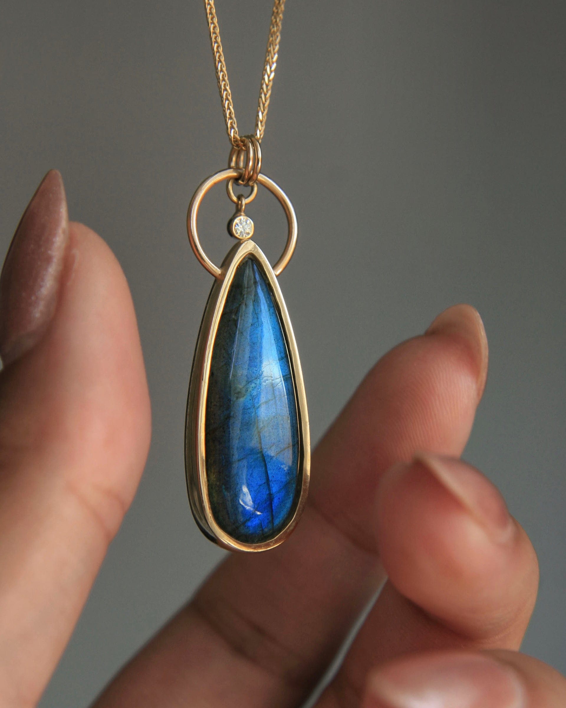 Sublimity long labradorite