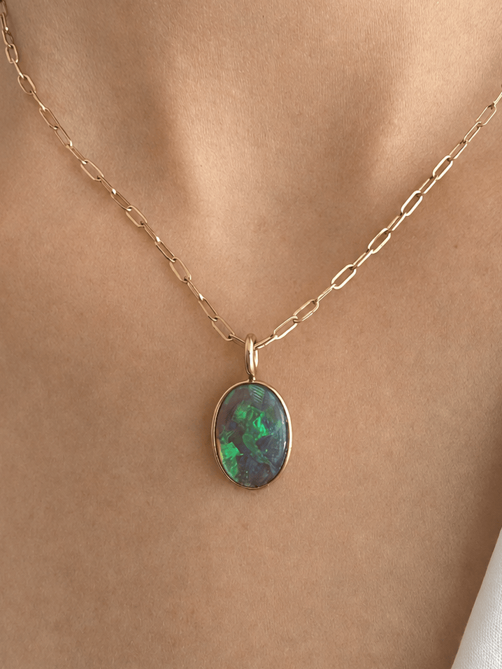 FADE TO BLACK STUDIO NECKLACES Light Form Necklace No 3.