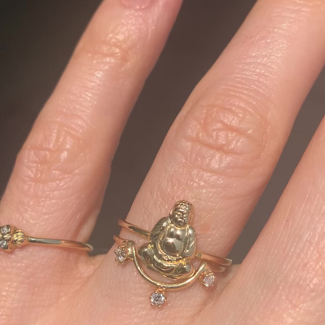 Teensy Memento Mori Skull Ring