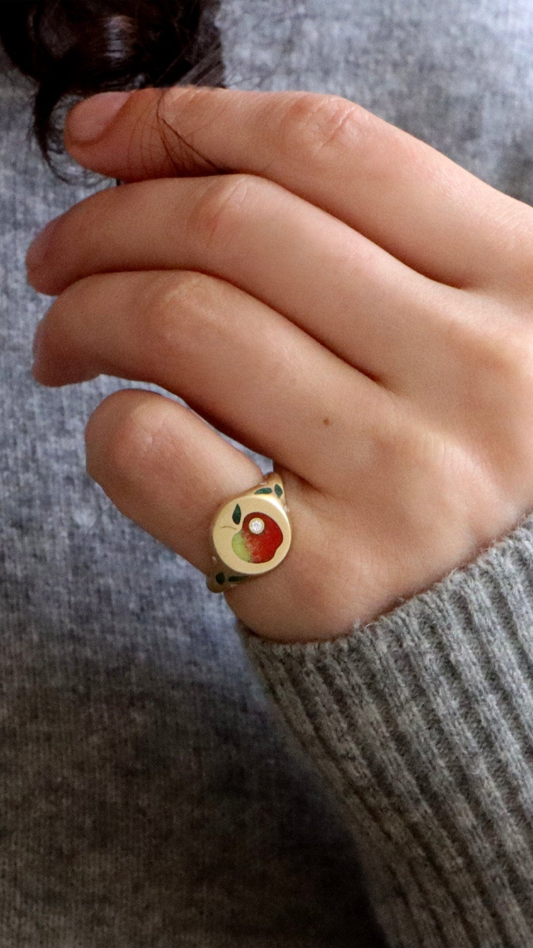 Gwen Barba RINGS Apple Signet Ring