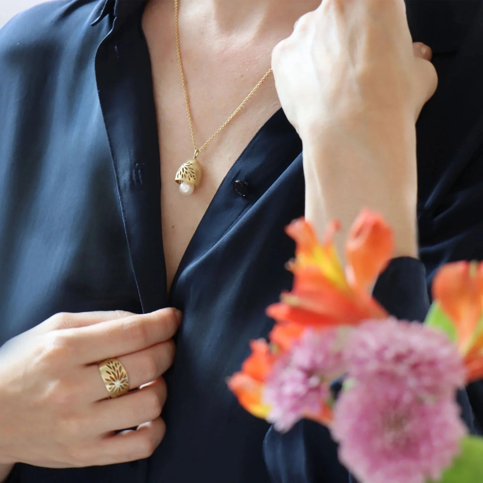 Gwen Barba RINGS Aster Ring 18K Gold