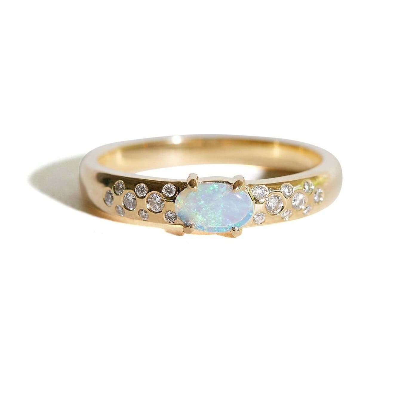 Fade to Black Jewelry RINGS Elegant Tide Ring