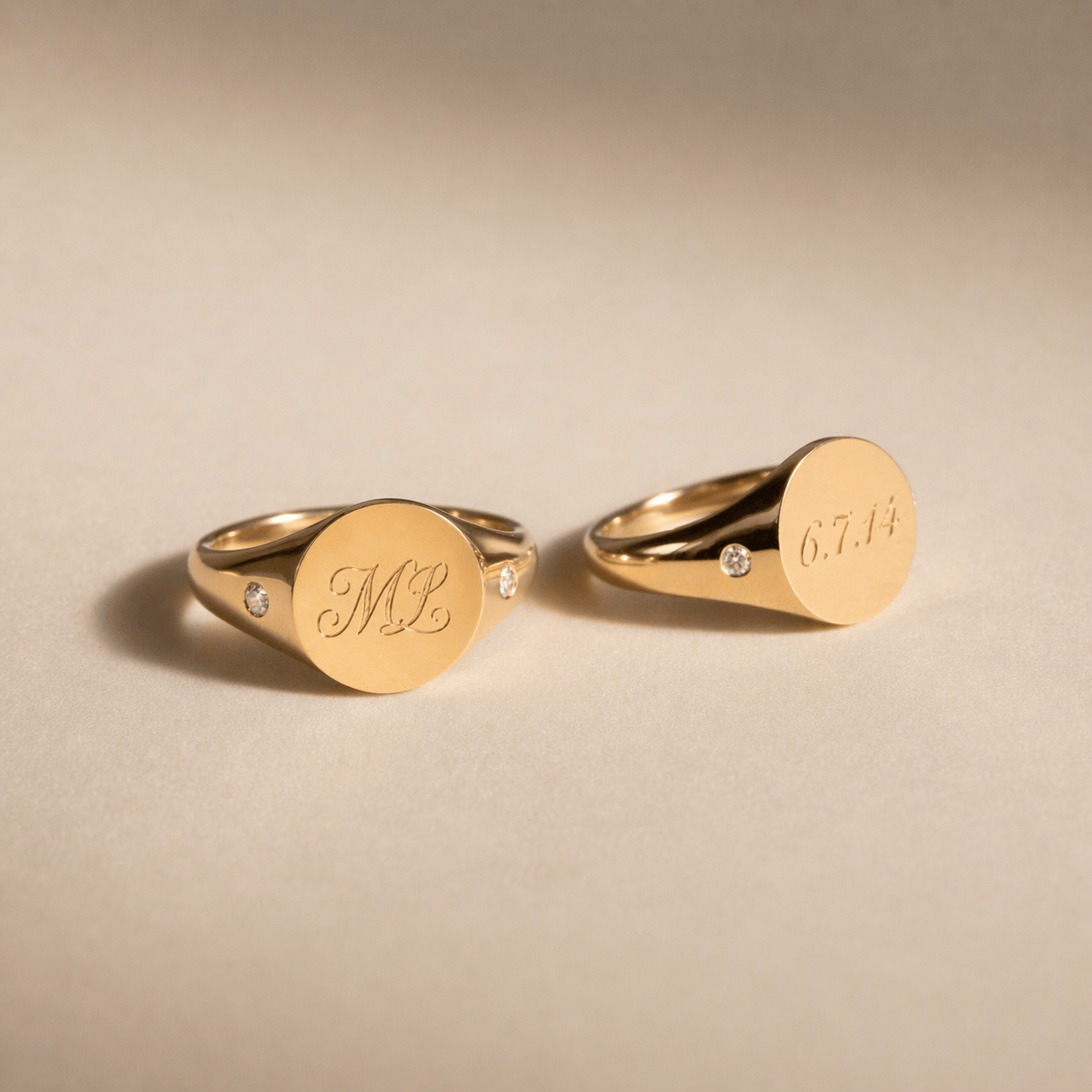 FADE TO BLACK STUDIO RINGS Modern signet with Diamond, Custom Engraving
