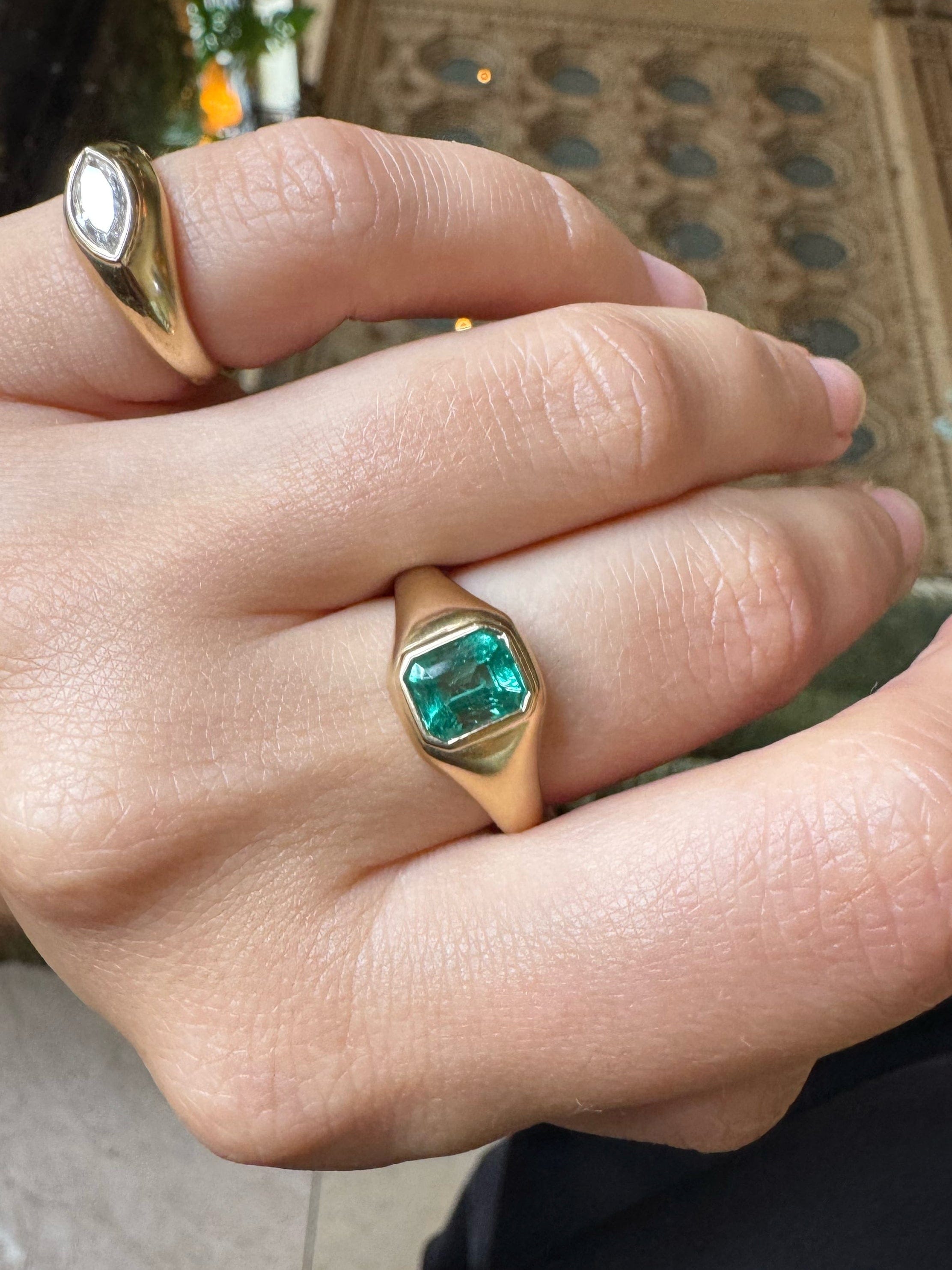 FADE TO BLACK STUDIO RINGS Relic Emerald Ring