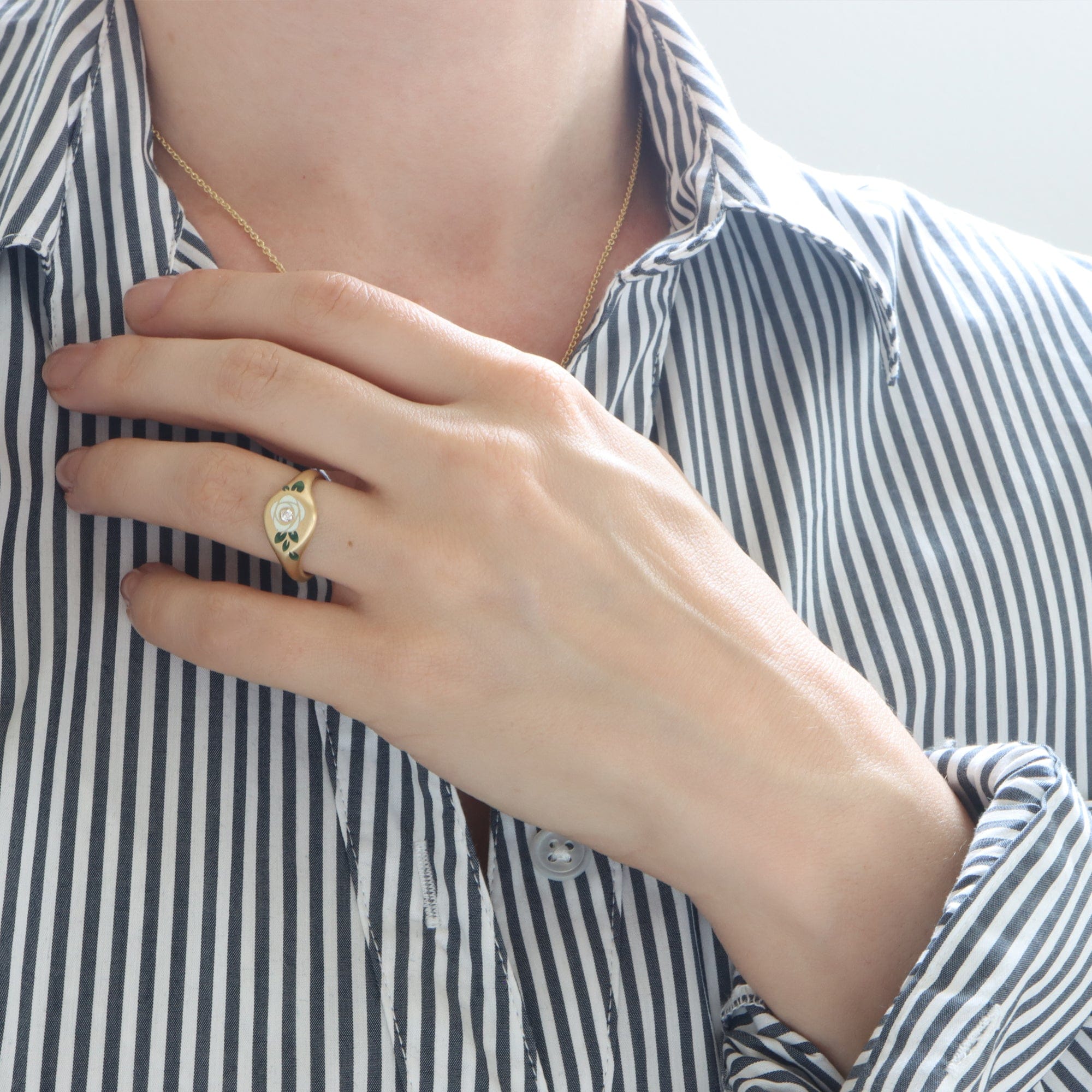 Gwen Barba RINGS Rose Signet