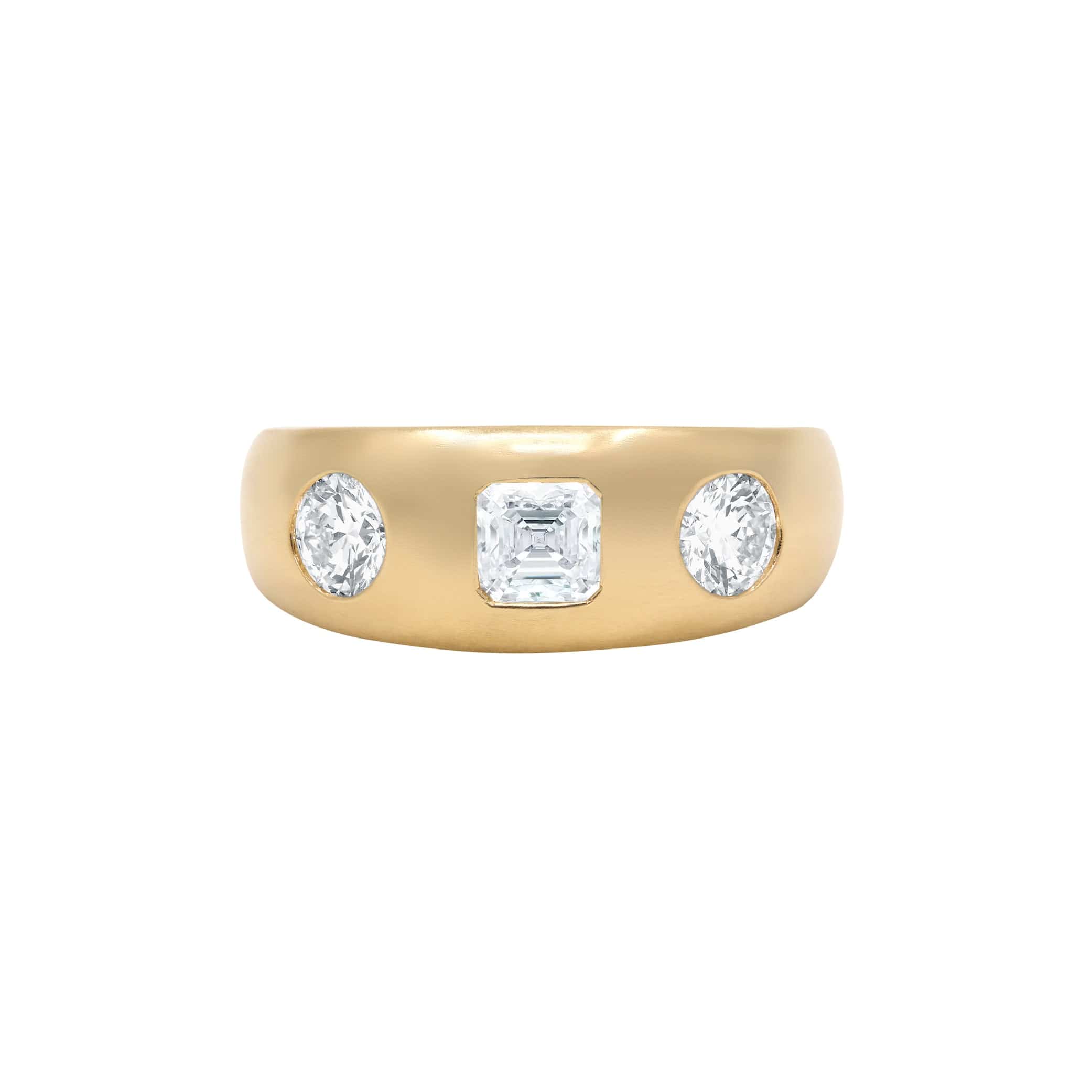 FADE TO BLACK STUDIO RINGS Talisman Ring with Asscher cut Diamond