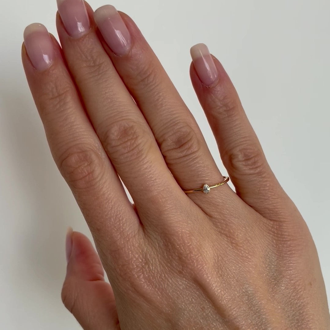 Pear Shape Diamond Yellow Gold Ring