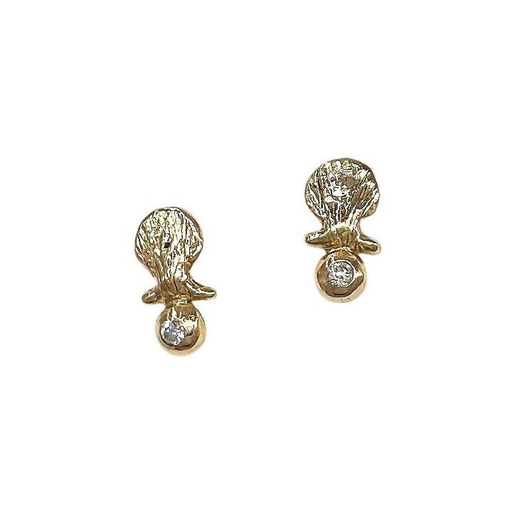 Scallop Shell Diamond Yellow Gold Studs
