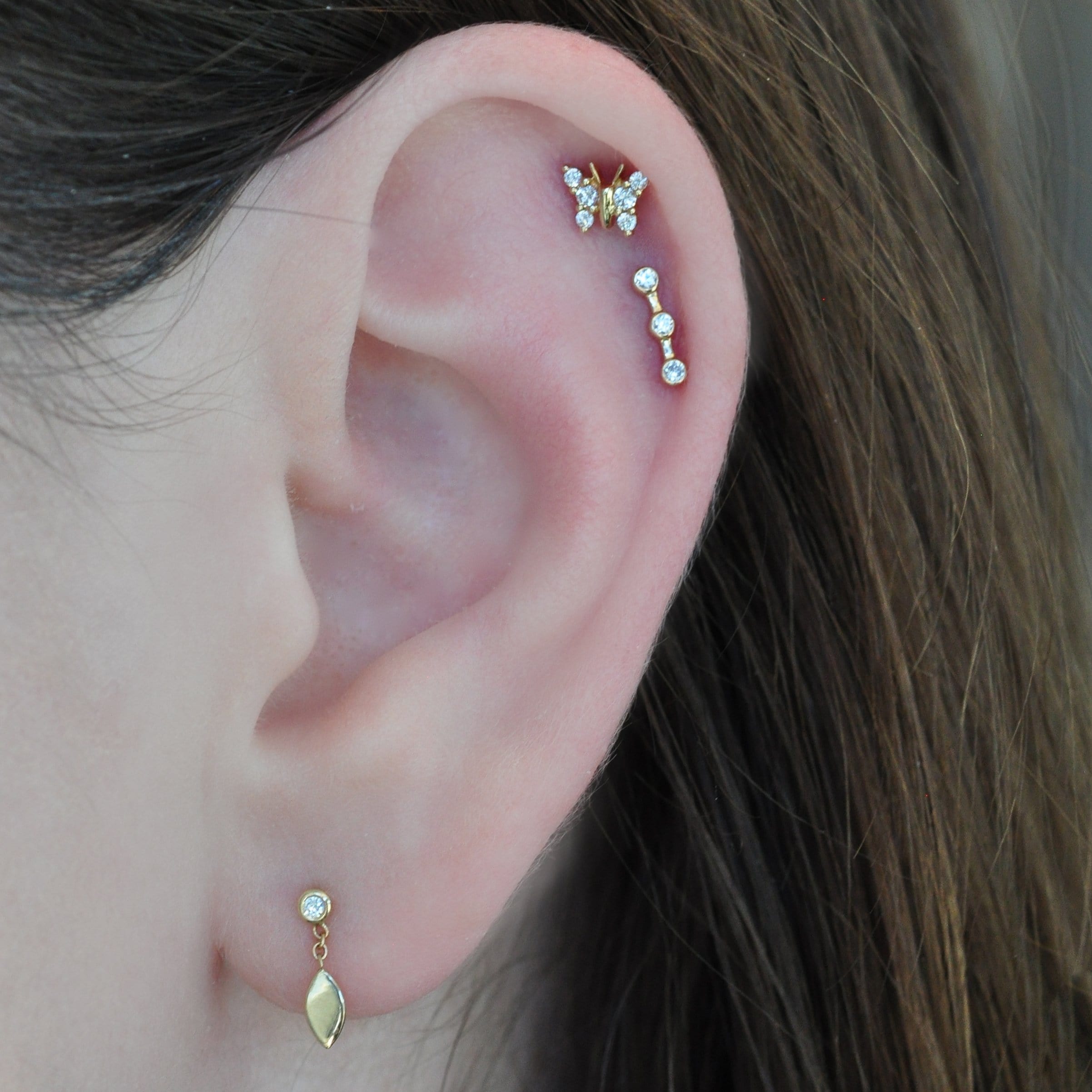 Curated Los Angeles EARRINGS Three Diamond Bezel Line Studs